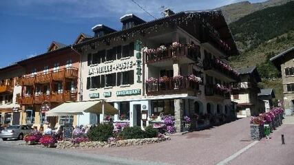 Old Post Office Hotel