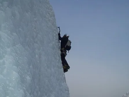 Séance d'escalade sur glace à la demi-journée