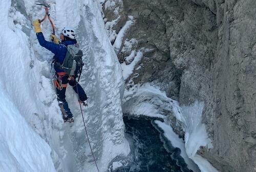 Initiation cascade de glace