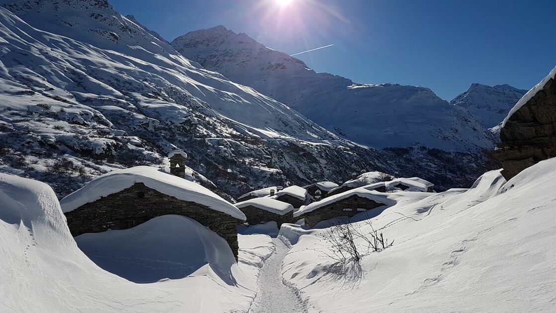 The hamlet of Ecot in Bonneval-sur-Arc in winter - OT HMV