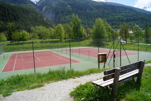 Bramans tennis courts