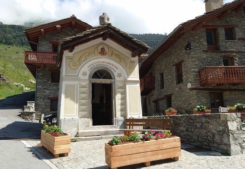 Saint John the Baptist&#039;s Chapel