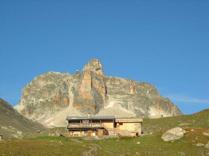 Refuge du Thabor summer view - Karine Mandray ATD