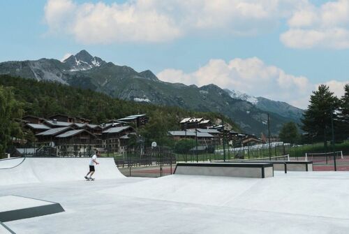 Skateboard Jam Session