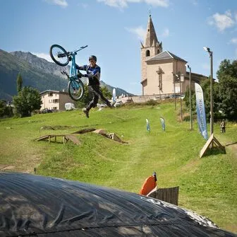 Initiation Big Air Bag