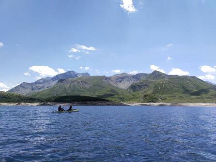 Randonnée encadrée en kayak au lac du Mont Cenis