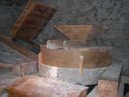 Flour production at Moulins de Pralognan