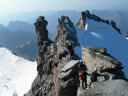 Antipodes, Guide de Haute Montagne