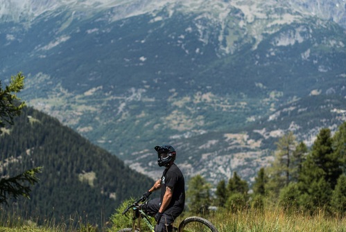 Discover by bike - Tour of the Arrondaz plateau and descent by cable car