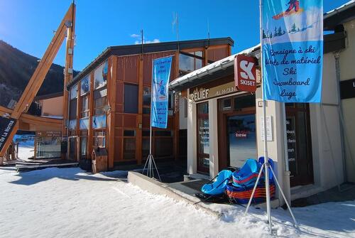 Relief Skiset