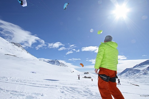 Snowkite