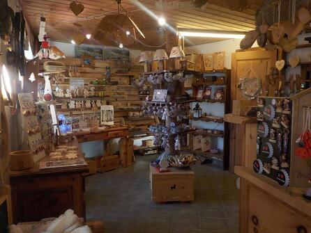 Le Pin Cembro - Souvenirs et artisanat