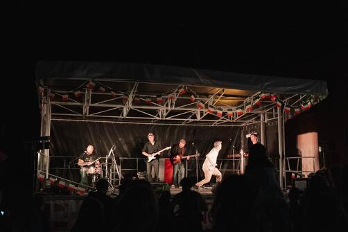 Concert - Trackless