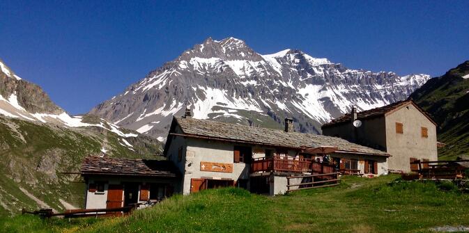 Refuge d'Entre-Deux-Eaux