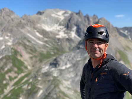 Antipodes, Guide de Haute Montagne