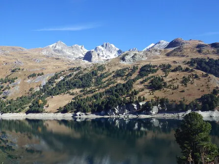 2-Day Hike to the Fond d'Aussois Refuge - Stage 1 - From the Carrière parking lot to the Fond d'Aussois Refuge