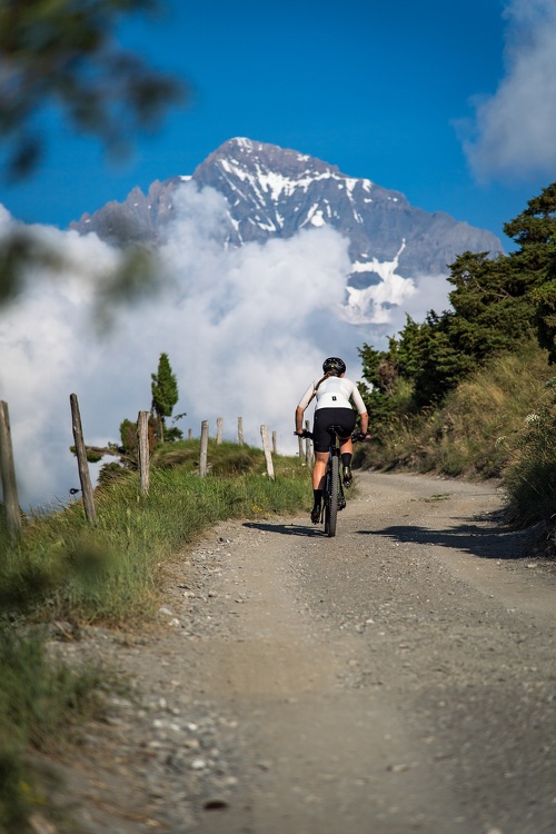 Cross-country mountain biking: Pré Chamois