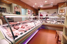 © Rittaud butcher's shop in Modane-Fourneaux - Studio Viart / Modanei