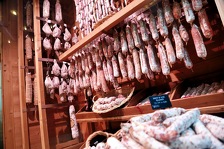 © Rittaud butcher's shop in Modane-Fourneaux - Studio Viart / Modane