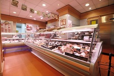 © Rittaud butcher's shop in Modane-Fourneaux - Studio Viart / Modane