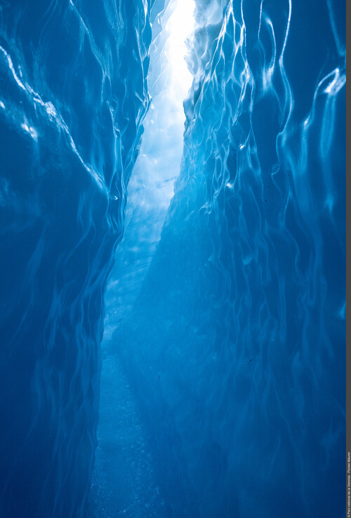 Exposition "Là Eau, - L'eau, les glaciers et nous"