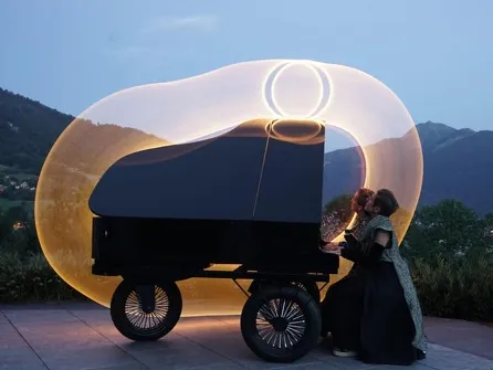 Jonglage lumineux - Uzumaki - Festival Forts en Lumière