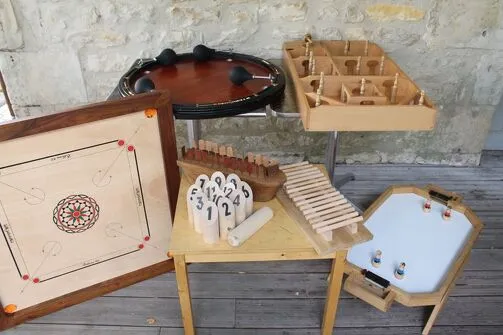 Grand déballage de jeux en bois
