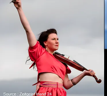 CONCERT clare sands duo