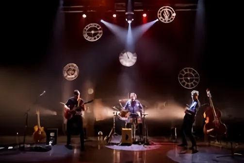 CONCERT LES POLIS SONT ACOUSTIQUES