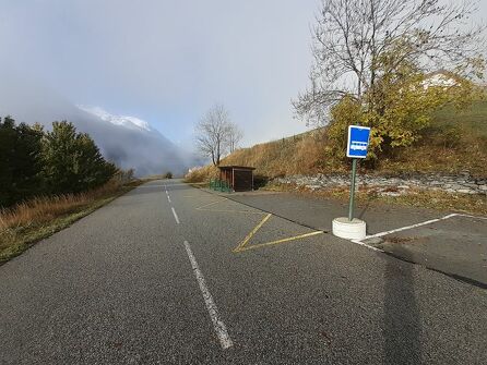 Arrêt de bus N°906 : Le Villard