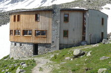 © Refuge de Péclet Polset - OT pralognan la vanoise