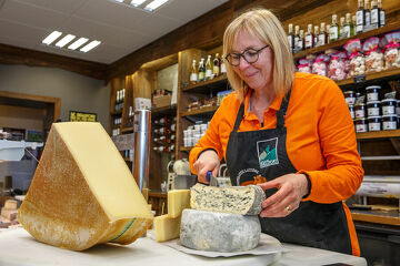modane-fromagerie-cooperative-laitiere-beaufort