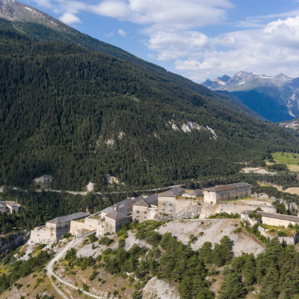 AU_village-incontournables-les forts esseillon