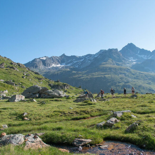 HMV_activities-summer-rando3000-aussois