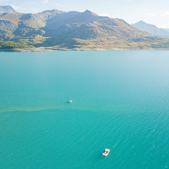 HMV_incontournable-lac-mont-cenis-canoe