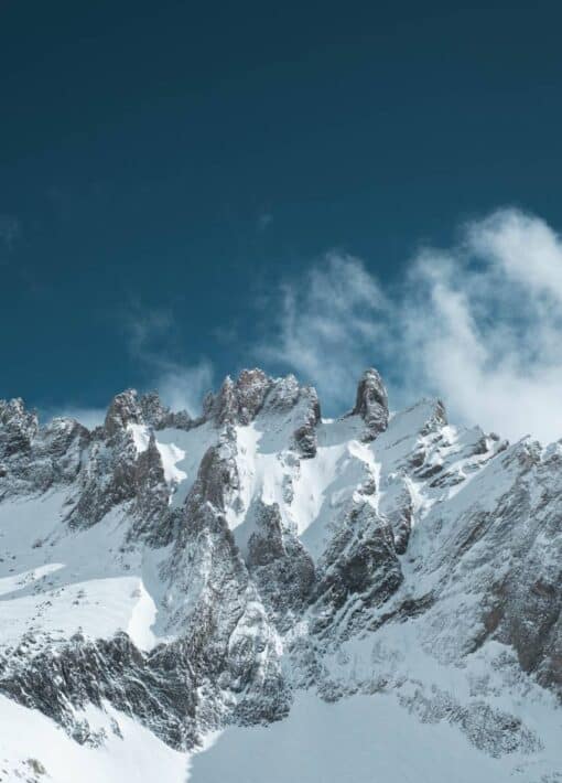 Ski de randonnée et vue sur la Dent Parrachée
