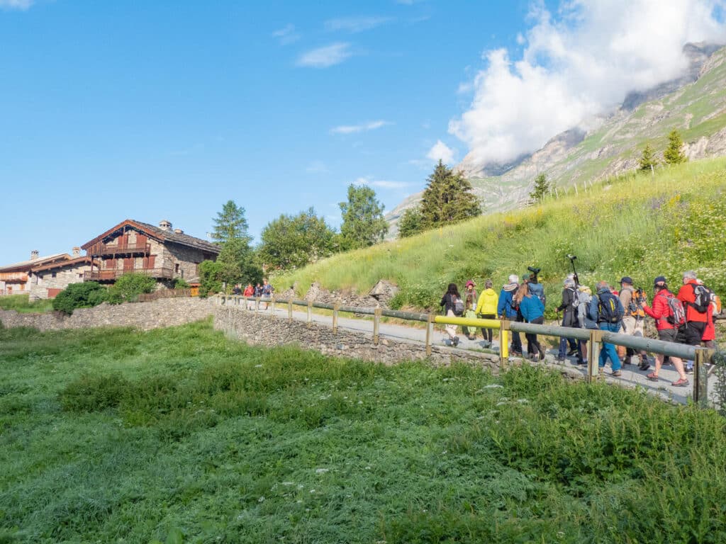 Hameau sur le chemin du petit bonheur à Bessans