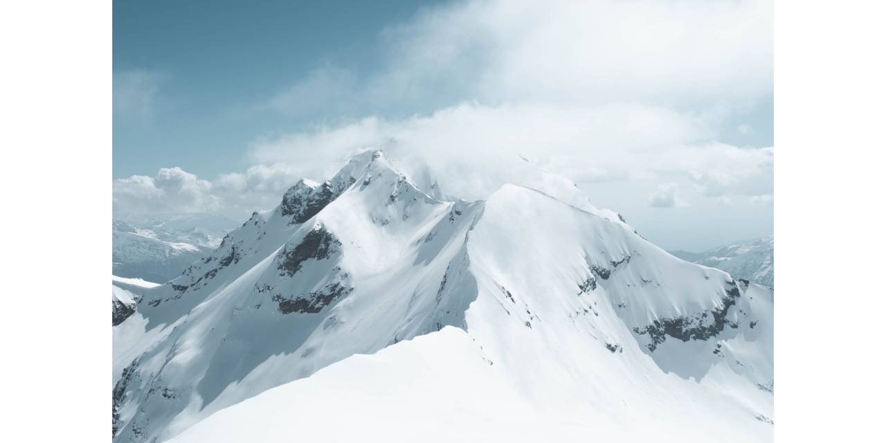 View of the summit of Albaron