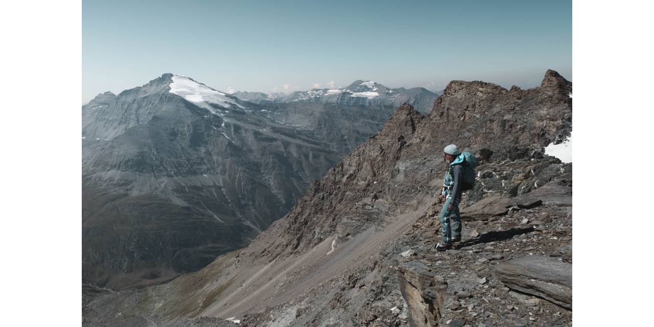 Mountaineer descending from the summit of Albaron