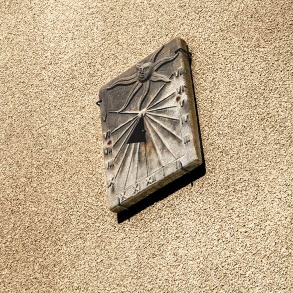 Sardières sundial