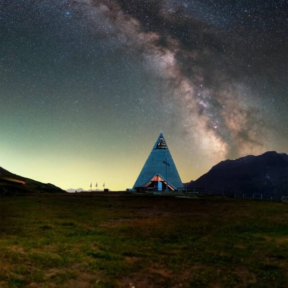 Mont-cenis-pyramide-elodie-chaves (1)