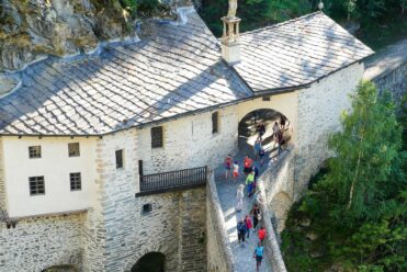 Visite de la Chapelle du Charmaix à Valfréjus