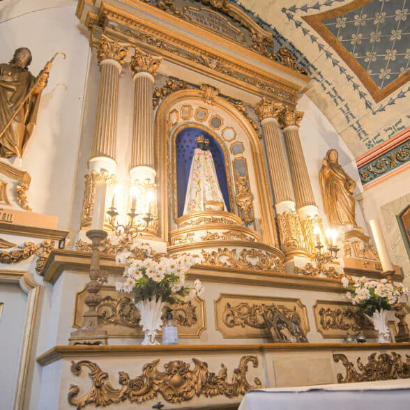 Discover the must-see sites at Valfréjus, the Charmaix chapel and its black Madonna.