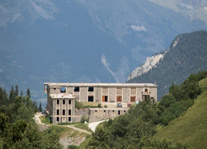 Culture et patrimoine, le patrimoine militaire à Valfréjus et à Modane