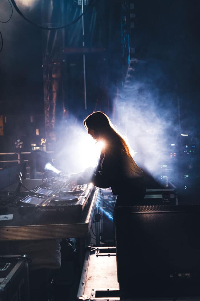 Vertical Music Experience Valfréjus, DJ Set en station de ski, soirée électro gratuite sur les pistes