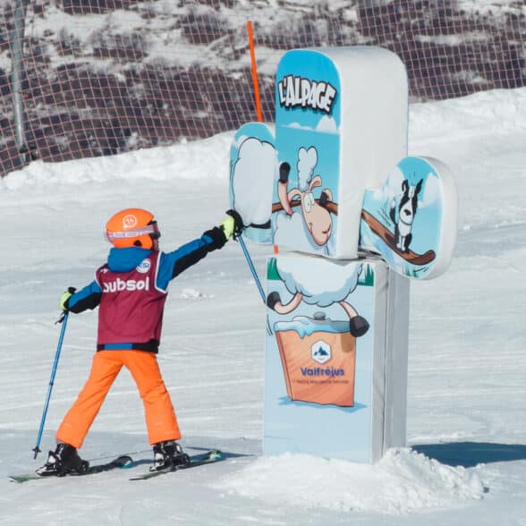 960x1280-VF-Pisteludiquedel-Alpage-Valfrejus-01.23©B.ThomasOTHMV