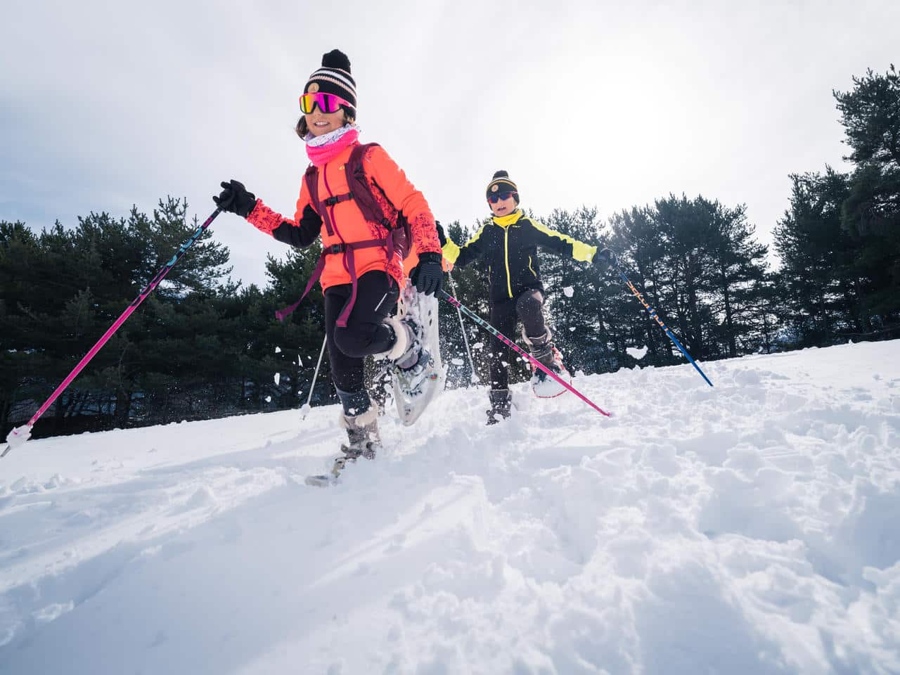 Sports d'hiver : tout savoir sur la raquette à neige