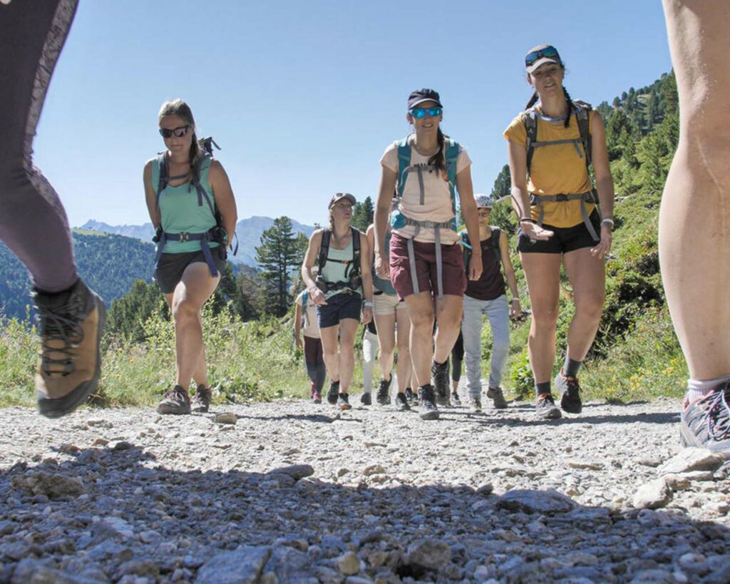 Take advantage of our guided hiking trips at Aussois. Mountain guides will guide you on the trails around the village and on the high altitude paths in the heart of the Vanoise National Park.