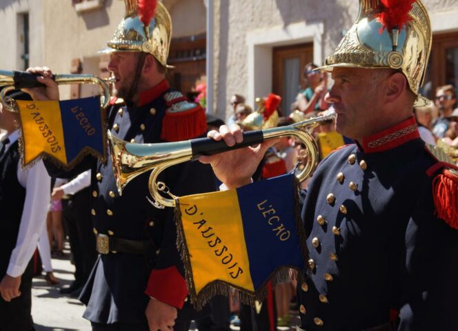 AU_village-culture-patrimoine-vie-locale-tra