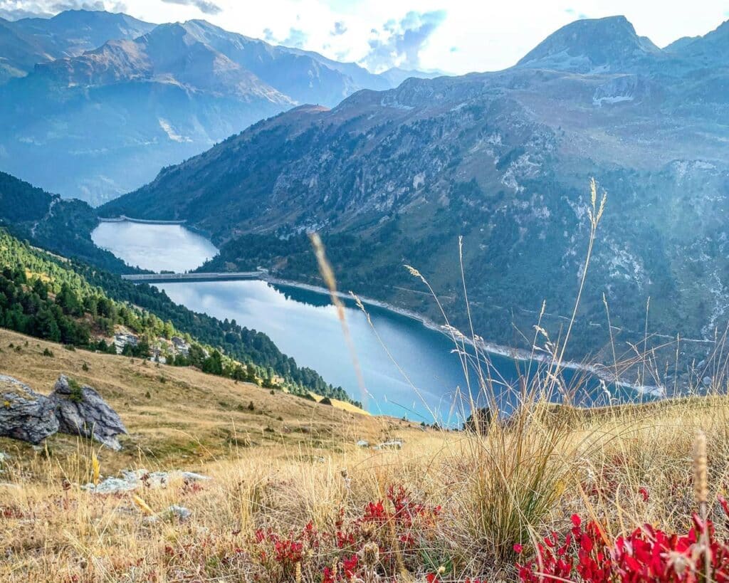 The Plan d'Amont and Plan d'Aval dams, a scientific and technical heritage to be preserved. Aussois